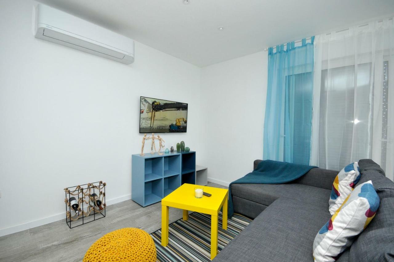 Apartmani Olive Trogir Exterior foto