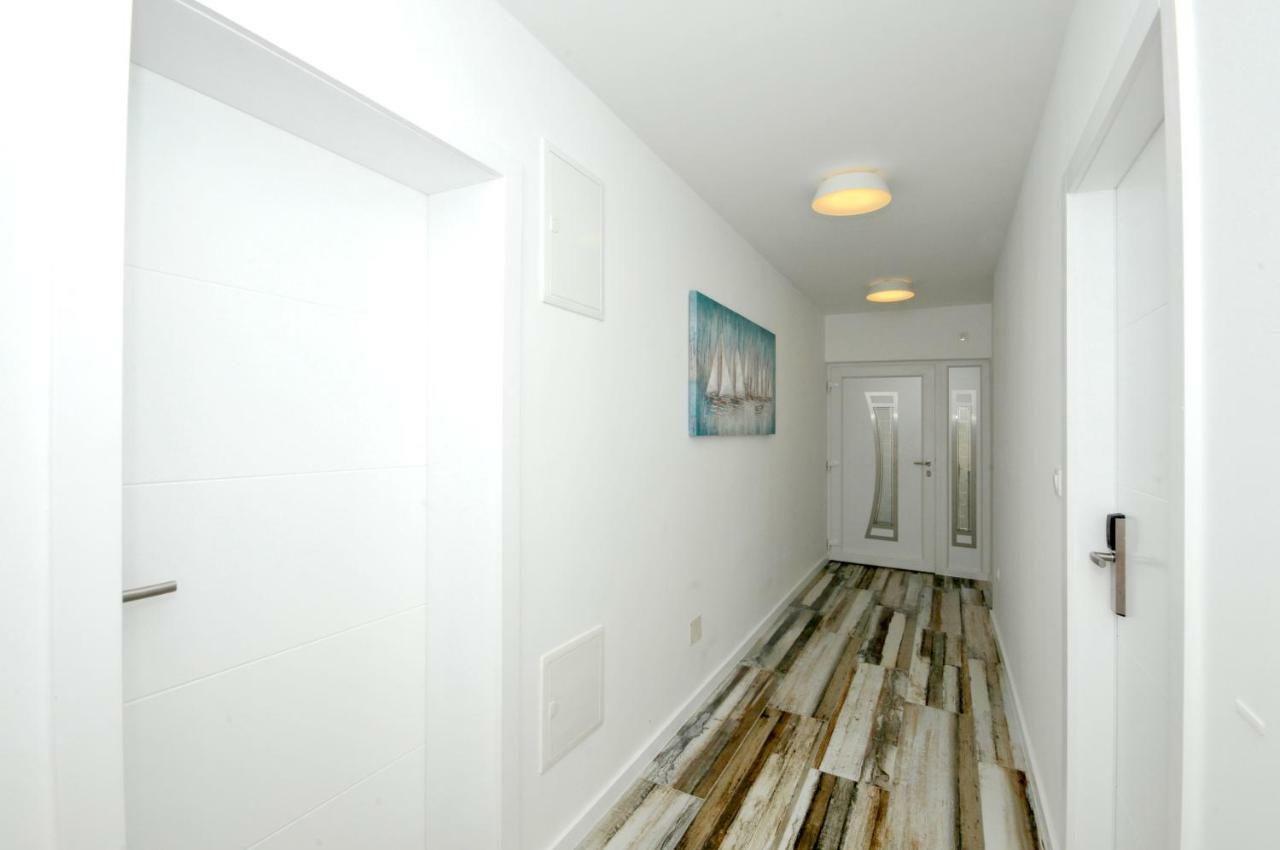 Apartmani Olive Trogir Exterior foto